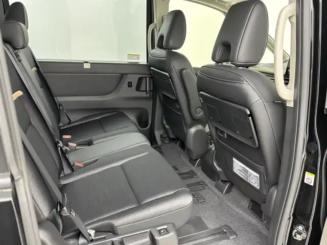 日産 セレナ e－パワー ハイウェイスター V 埼玉県 2024(令6)年 0.1万km未満 ダイヤモンドブラック 純正ナビ（BT/AM/FM）/フルセグTV/アラウンドビューモニター/エマージェンシーブレーキ/レーダークルーズコントロール/横滑り防止装置/盗難防止装置/レーンキープアシスト/コーナーセンサー/衝突軽減システム/両側パワースライドドア/前後ドライブレコーダー/LEDヘッドライト/ETC2.0/スマートキー