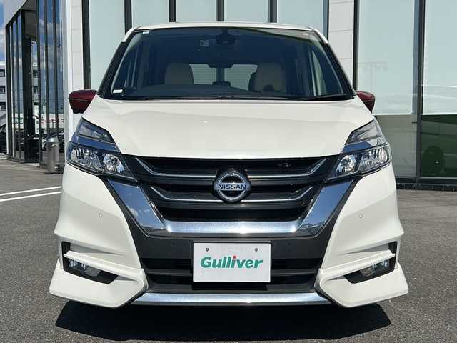 日産 セレナ ハイウェイスター 岐阜県 2016(平28)年 3.8万km ブリリアントホワイトパール 登録時走行距離37694km/純正９インチナビ　/フリップダウンモニター　/アラウンドビューカメラ　/バックカメラ　/プロパイロット　/両側パワースライドドア　/前方ドライブレコーダー　/純正エアロパーツ/レーンキープアシスト/クルーズコントロール/USB入力端子/レザーシート/前後コーナーセンサー　/LEDヘッドライト/スマートキー　/プッシュスタート　/ＥＴＣ/衝突被害軽減システム/横滑り防止装置