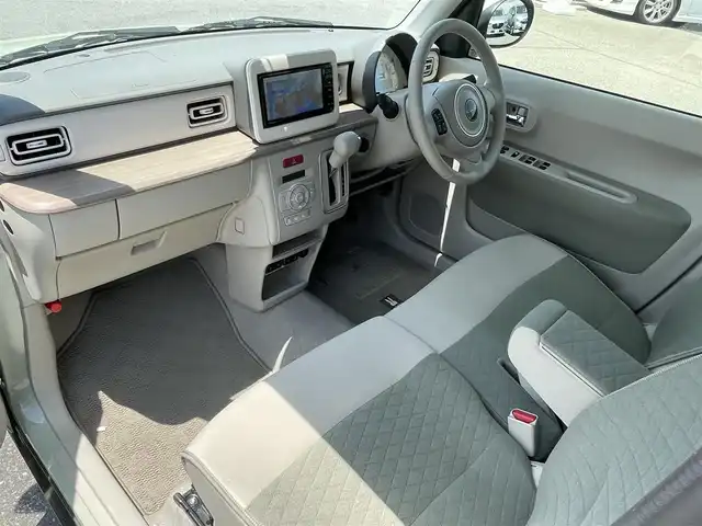 スズキ ラパン X 長野県 2023(令5)年 0.2万km トラッドカーキメタリック/ソフトベージュ 2トーン 走行距離1510Km/ワンオーナー/４WD/アイドリングストップ/社外ナビ/・Bluetooth/CD/DVD/TV/全方位バックカメラ/純正ETC/ドライブレコーダー前後/純正フロアマット/前席シートヒーター/純正１４インチAW/後方コーナーセンサー/LEDオートライト/エンジンスターター/取り扱い説明書/保証書