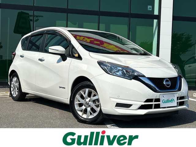 日産 ノート e－パワー X 和歌山県 2020(令2)年 6.5万km ホワイト 社外７インチナビ/ワンセグTV/（BT/MSV)/エマージェンシーブレーキ/レーンキープ/コーナーセンサー/先行車発進お知らせ/ドライブレコーダー/ETC/純正１５インチアルミホイール/社外フロアマット/電動格納ミラー/ドアバイザー/ハロゲンヘッドライト/オートライト
