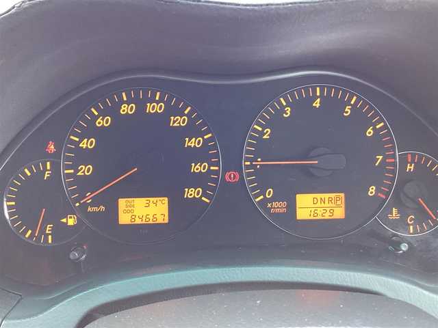 トヨタ アベンシス Xi 宮城県 2004(平16)年 8.5万km シルバー ４WD/バックカメラ