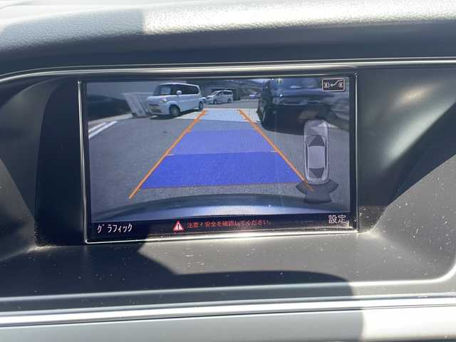 アウディ Ａ５ SB 2．0 TFSI クワトロ 山梨県 2013(平25)年 5.3万km グレー 純正ナビ　/フルセグ　/バックカメラ　/ＥＴＣ　/パワーシート　/前席シートヒーター　/黒革シート　/衝突軽減装置　/クリアランスソナー　/Ｂｌｕｅｔｏｏｔｈ接続　/オートライト　/デュアルエアコン　/ＨＩＤヘッドライト