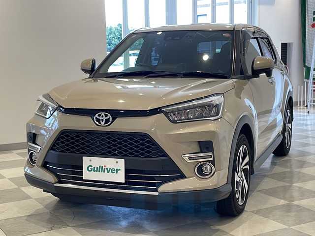 トヨタ ライズ Z 福井県 2020(令2)年 5.4万km ナチュラルベージュマイカM ワンオーナー/ケンウッド9インチナビ/フルセグTV/BT/CD/DVD/USB/パノラミックビューモニター/スマートアシスト/・衝突警報機能／衝突回避支援ブレーキ機能/・標識認識機能/・先行車発進お知らせ機能/・全車速追従機能付アダプティブクルーズコントロール/・レーンキープコントロール/・車線逸脱警報機能／車線逸脱抑制制御機能/・ふらつき警報/・路側逸脱警報/・オートハイビーム/・アダプティブドライビングビーム/・サイドビューランプ/・ブレーキ制御付誤発進抑制機能/・コーナーセンサー/・スマートパノラマパーキングアシスト/ETC/前後ドライブレコーダー/MTモード付AT/シートヒーター/オートライト/LEDヘッドライト/純正17インチアルミホイール
