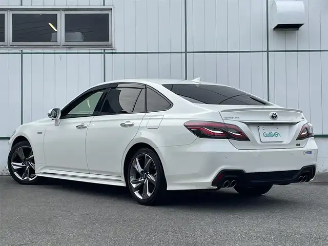 トヨタ クラウン ハイブリッド RS 山梨県 2019(令1)年 6.3万km ホワイトパールクリスタルシャイン ワンオーナー/サンルーフ/純正ナビ/フルセグTV/バックカメラ/トヨタセーフティセンス/レーダークルーズコントロール/レーンキープアシスト/衝突被害軽減ブレーキ/レザーシート/シートヒーター/エアシート/スマートキー/スペアキー/プッシュスタート/ETC/取扱説明書/保証書