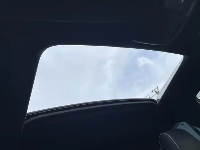 トヨタ クラウン ハイブリッド RS 山梨県 2019(令1)年 6.3万km ホワイトパールクリスタルシャイン ワンオーナー/サンルーフ/純正ナビ/フルセグTV/バックカメラ/トヨタセーフティセンス/レーダークルーズコントロール/レーンキープアシスト/衝突被害軽減ブレーキ/レザーシート/シートヒーター/エアシート/スマートキー/スペアキー/プッシュスタート/ETC/取扱説明書/保証書