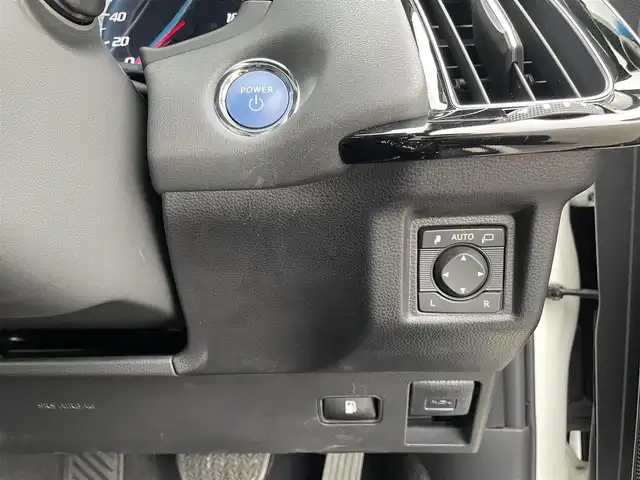 トヨタ クラウン ハイブリッド RS 山梨県 2019(令1)年 6.3万km ホワイトパールクリスタルシャイン ワンオーナー/サンルーフ/純正ナビ/フルセグTV/バックカメラ/トヨタセーフティセンス/レーダークルーズコントロール/レーンキープアシスト/衝突被害軽減ブレーキ/レザーシート/シートヒーター/エアシート/スマートキー/スペアキー/プッシュスタート/ETC/取扱説明書/保証書