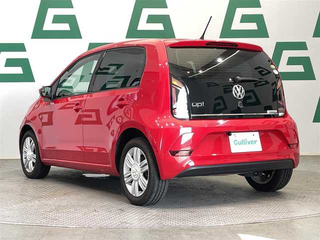 フォルクスワーゲン アップ！ ハイアップ！ 鹿児島県 2019(平31)年 2.2万km トルネードレッド ワンオーナー　/禁煙　/ナビ（CD/DVD/Bluetooth/フルセグTV）/バックカメラ　/前席シートヒーター　/クルーズコントロール　/コーナリングライト　/ＥＴＣ　/前方ドライブレコーダー/レザーステアリング　/後方コーナーセンサー　/オートライト　/純正フロアマット