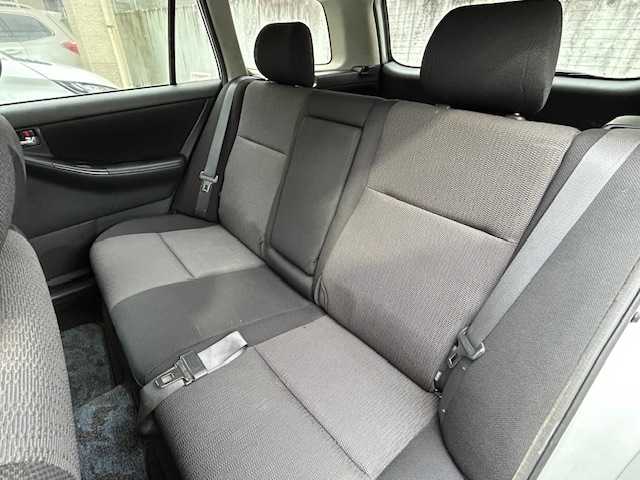 トヨタ カローラ フィールダー S 宮城県 2001(平13)年 9.4万km シルバーM 4WD/ルーフレール/社外SDナビ/（CD/DVD/Bluetooth/USB/iPad/MSV)/ワルセグTV/ETC/純正フロアマット/リモコンキー/社外スチールホイール付き冬タイヤ/（185/70/R14）/純正スチールホイール付き夏タイヤ積込み/（185/70/R14）