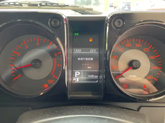 スズキ ジムニー ノマド FC 埼玉県 2025(令7)年 0.2万km アークティックホワイトパール 4WD /デュアルカメラブレーキサポート /レーダークルーズコントロール /LEDオートライト /シートヒーター /純正15インチアルミホイール /純正フロアマット/ドアバイザー