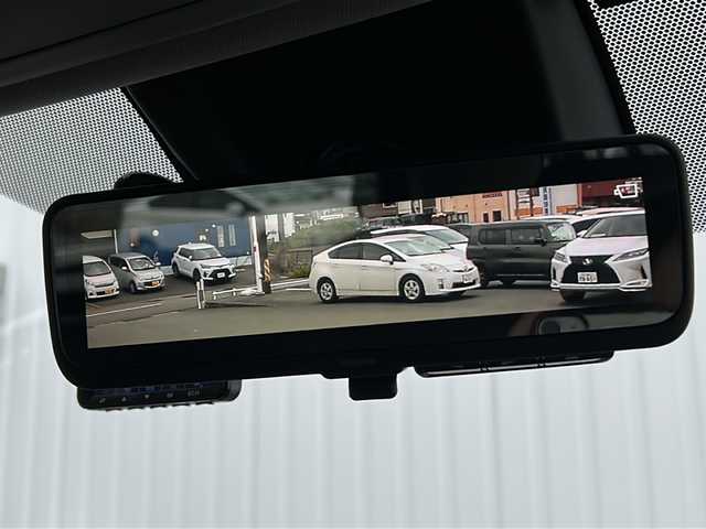トヨタ ＲＡＶ４ G Zパッケージ 三重県 2019(令1)年 4.9万km ホワイトパールクリスタルシャイン 純正９型ナビ　/バックカメラ　/デジタルインナーミラー　/ワイヤレス充電器　/ＢＳＭ　/ビルトインＥＴＣ２．０　/タイプC給電/レーダークルーズコントロール/レーンキープアシスト/衝突軽減ブレーキ/前後コーナーセンサー　/ハンドルヒーター　/前席シートヒーター　/運転席パワーシート/メモリシート/パワーバックドア　/前後ドライブレコーダー/ＬＥＤヘッドライト/オートハイビーム/オートライト/革巻きステアリング/ステアリングスイッチ/純正フロアマット/電子パーキング/電動格納ミラー/禁煙車