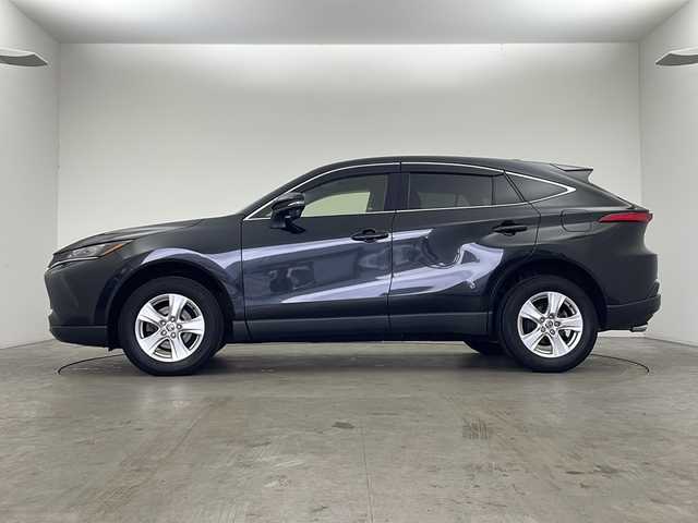 トヨタ ハリアー S 秋田県 2020(令2)年 5.2万km プレシャスブラックパール ４WD/純正メモリナビ(Bluetooth/フルセグ)/バックカメラ/ビルトインETC/100V充電/クルーズコントロール/前方ドライブレコーダー/純正AW/置くだけ充電/車線逸脱警報/前後コーナーセンサー/オートマチックハイビーム/リアデアイサー/寒冷地仕様/LEDヘッドライト/スマートキー