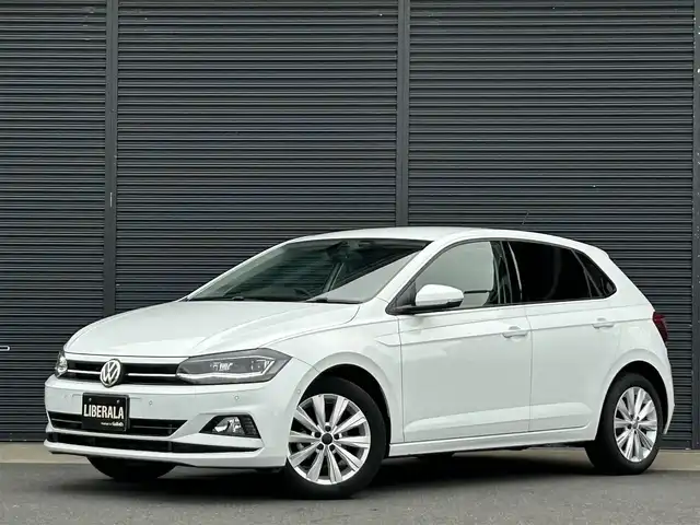 フォルクスワーゲン ポロ TSIハイライン 茨城県 2018(平30)年 3.5万km ピュアホワイト セ-フティパッケージ /ACC /DiscoverPro /12セグ /LED /後退時衝突軽減ブレーキ /リヤトラフィックアラート /ブラインドスポットディテクション /リアビュ-カメラ /パ-クディスタンス /CarPlay /BT/USB/DVD /ETC2.0 /パドルシフト /禁煙車