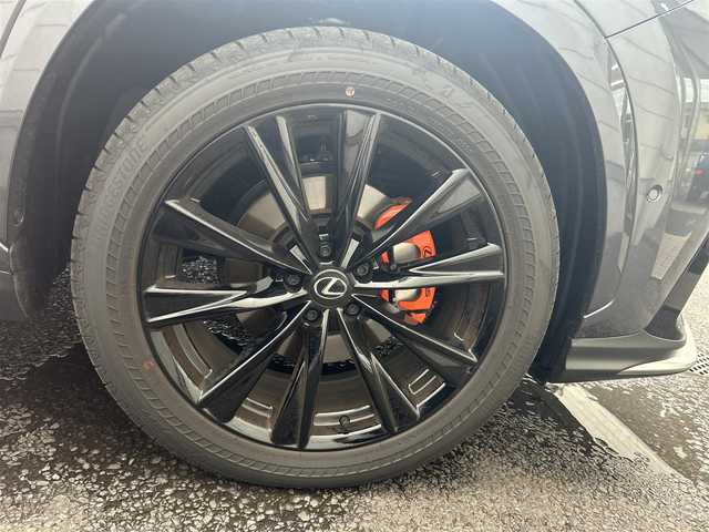 レクサス ＮＸ 350h Fスポーツ 大分県 2025(令7)年 0.5万km ソニッククロム ワンオーナー/禁煙車（前オーナー様申告）/オレンジブレーキキャリパー【MOP】/前後ドライブレコーダー【MOP】/全席シートヒーター【MOP】/Lexus　Team　mate/ ・Advanced Park(リモート機能付き）/・パーキングサポートブレーキ/ LexuSafetySystem+/・プリクラッシュセーフティ/・フロントクロストラフィックアラート/・レーンチェンジアシスト/・アダプティブハイビームシステム/14インチディスプレイオーディオ/（コネクティッドナビ対応）Plus/・Apple CarPlay/・Android Auto/・Miracast/・フルセグTV/・Bluetooth/・ラジオ/HUD/D席メモリーシート/ビルドインETC2.0/パノラミックビューモニター/ステアリングヒーター/ブラインドスポットモニター/DN席パワーシート/DN席ベンチレーション機能/パワーバックドア/充電用USB：typeC/チルトステアリング/ウィンカーミラー/純性LEDランプ/革巻きステアリング/プライバシーガラス/純正フロアマット/純正20インチAW（ブラック塗装）/1500Wコンセント/純正トノカバー/保証書/スマートキー2本/カードキー1枚【DOP】