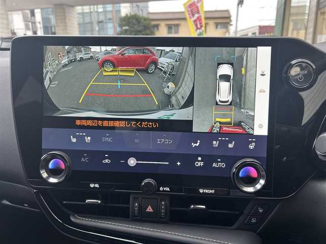 レクサス ＮＸ 350h Fスポーツ 大分県 2025(令7)年 0.5万km ソニッククロム ・ワンオーナー/・Lexus　Teammate/  Advanced Park(リモート機能付き）/　パーキングサポートブレーキ/・ LexuSafetySystem+/　プリクラッシュセーフティ/　緊急時操舵支援/　フロントクロストラフィックアラート/　レーンチェンジアシスト/　アダプティブハイビームシステム/・純正マルチナビ/　Apple CarPlay/　Android Auto/　Miracast/　フルセグテレビ/　Bluetooth/　ラジオ/・プッシュエンジンスタート/・ETC2.0/・パノラミックビューモニター/・ヒートシーター　D席/N席/・メモリーシート　D席/・ステアリングヒーター/・ブラインドスポットモニター/・ドライブレコーダー前後/・ステアリングスイッチ/・ドライブモードセレクトスイッチ/・パワーシート　D席/N席/・パワーバックドア/・USB端子/・充電用タイプC端子/・横滑り防止システム/・チルトステアリング/・ウィンカーミラー/・純性LEDランプ/・革巻きステアリング/・プライバシーガラス/・純正フロアマット/・純正20インチアルミホイル/・1500Wコンセント/・ドアバイザー/・トノカバー/・保証書/・スマートキー２本/・カードキー１枚