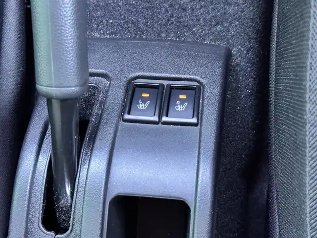 スズキ ジムニー XC 宮城県 2020(令2)年 4.6万km シフォンアイボリーメタリックブラック2トーンルーフ セーフティサポート/・デュアルセンサーブレーキサポート/・誤発進抑制機能/・ふらつき警報機能/・先行車発進お知らせ機能/・標識認識機能/・ハイビームアシスト/純正ディスプレイオーディオ（PVH-9300DVSZS）/・CD/DVD/・Bluetooth/ビルトインETC/シートヒーター/革巻きステアリング/ステアリングスイッチ/LEDヘッドランプ/フォグランプ/オートライト/スマートキー＆プッシュスタート/電動格納ミラー/RAYS16インチアルミホイール/純正ドアバイザー/フロアマット/W/サイド/カーテンエアバッグ