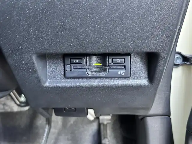 スズキ ジムニー XC 宮城県 2020(令2)年 4.6万km シフォンアイボリーメタリックブラック2トーンルーフ セーフティサポート/・デュアルセンサーブレーキサポート/・誤発進抑制機能/・ふらつき警報機能/・先行車発進お知らせ機能/・標識認識機能/・ハイビームアシスト/純正ディスプレイオーディオ（PVH-9300DVSZS）/・CD/DVD/・Bluetooth/ビルトインETC/シートヒーター/革巻きステアリング/ステアリングスイッチ/LEDヘッドランプ/フォグランプ/オートライト/スマートキー＆プッシュスタート/電動格納ミラー/RAYS16インチアルミホイール/純正ドアバイザー/フロアマット/W/サイド/カーテンエアバッグ