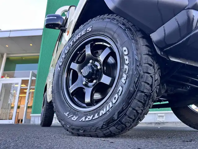 スズキ ジムニー XC 宮城県 2020(令2)年 4.6万km シフォンアイボリーメタリックブラック2トーンルーフ セーフティサポート/・デュアルセンサーブレーキサポート/・誤発進抑制機能/・ふらつき警報機能/・先行車発進お知らせ機能/・標識認識機能/・ハイビームアシスト/純正ディスプレイオーディオ（PVH-9300DVSZS）/・CD/DVD/・Bluetooth/ビルトインETC/シートヒーター/革巻きステアリング/ステアリングスイッチ/LEDヘッドランプ/フォグランプ/オートライト/スマートキー＆プッシュスタート/電動格納ミラー/RAYS16インチアルミホイール/純正ドアバイザー/フロアマット/W/サイド/カーテンエアバッグ