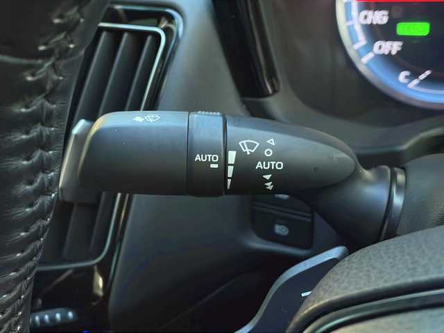 トヨタ クラウン ハイブリッド RS Four 青森県 2018(平30)年 11.1万km ブラック 4WD/純正SDナビ・フルセグTV/CD・DVD・Bluetooth・SD・USB/バックカメラ/前席パワーシート・シートヒーター/ステアリングヒーター/セーフティセンス/プリクラッシュセーフティ/レーダークルーズコントロール/レーントレーシングアシスト/アダプティブハイビーム/クリアランスソナー/パドルシフト/AC100V1500W/純正ビルトインETC/前後ドライブレコーダー/3眼LEDヘッドランプ/フォグランプ/純正18インチアルミ