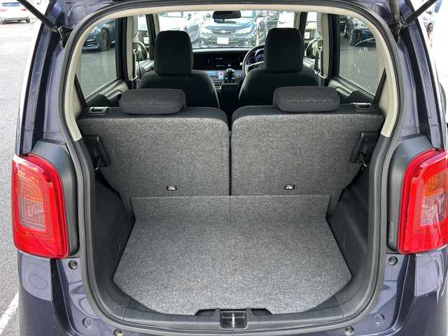 ホンダ Ｎ ＯＮＥ プレミアム ツアラー Lパッケージ 栃木県 2013(平25)年 6.4万km プレミアムブルームーンパール スマートフォン連携ディスプレイオーディオ/CD/USB/HDMI(R)/AM/FMチューナー/バックカメラ/横滑り防止装置/盗難防止装置/クルーズコントロール/本革巻ステアリング/パドルシフト/オートライト/ディスチャージヘッドライト〈HID〉/フォグランプ/ウィンカーミラー/Premium専用フロントバンパー/純正15インチアルミホイール/純正フロアマット/前席用i-サイドエアバッグシステム/サイドカーテンエアバッグシステム/取扱説明書/保証書