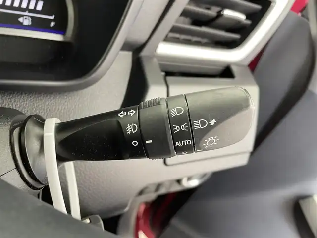 トヨタ ルーミー カスタムG S 宮城県 2018(平30)年 6万km マゼンタベリーマイカM スマートアシスト/純正ナビ/・フルセグTV/CD/DVD/SD/Bluetooth/バックカメラ/ETC/両側パワースライドドア/後席サンシェード/ISOFIX対応/純正14インチアルミホイール/純正LEDヘッドライト/純正フロアマット/ドアバイザ―/保証書/取扱説明書/クルーズコントロール/先行車発進お知らせ機能/車線逸脱警報機能