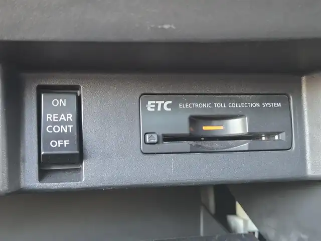 日産 シーマ ハイブリッド VIP G 東京都 2015(平27)年 5.1万km ガーネットブラック BOSE 5.1chサラウンド/後席プライベートシアター/サンルーフ/純正ナビ/バックカメラ/ビルトインETC/ドライブレコーダー/パワーシート/シートヒーター/ベンチレーションシート/レザーシート/レーダークルーズコントロール/純正18インチAW