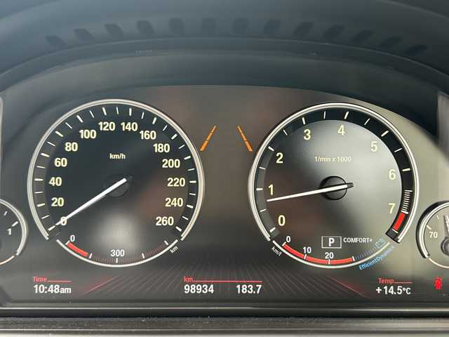 ＢＭＷ ６５０ｉ クーペ Mスポーツ 神奈川県 2011(平23)年 9.9万km アルピンホワイトⅢ サンルーフ/純正ナビ/（CD/DVD/AM/FM/USB/AUX/BT/フルセグTV)/バック・サイドカメラ/前ドライブレコーダー/ETC/パドルシフト/レーダークルーズコントロール/ブラインドスポットモニター/ヘッドアップディスプレイ/前後コーナーセンサー/電動パーキングスイッチ/革シート/D/N席メモリパワーシート/D/N席シートヒーター/ISOFIX/純正マット/純正２０インチアルミホイール/電動チルト/スペアキー×１/保証書/取扱説明書