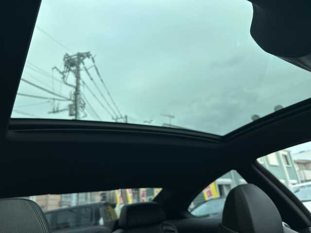 ＢＭＷ ６５０ｉ クーペ Mスポーツ 神奈川県 2011(平23)年 9.9万km アルピンホワイトⅢ サンルーフ/純正ナビ/（CD/DVD/AM/FM/USB/AUX/BT/フルセグTV)/バック・サイドカメラ/前ドライブレコーダー/ETC/パドルシフト/レーダークルーズコントロール/ブラインドスポットモニター/ヘッドアップディスプレイ/前後コーナーセンサー/電動パーキングスイッチ/革シート/D/N席メモリパワーシート/D/N席シートヒーター/ISOFIX/純正マット/純正２０インチアルミホイール/電動チルト/スペアキー×１/保証書/取扱説明書