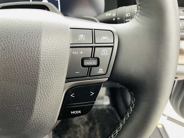 トヨタ クラウン Z 福島県 2024(令6)年 0.5万km プレシャスホワイトパール トヨタセーフティセンス/・プリクラッシュセーフティ/・発進遅れ告知機能/・ロードサインアシスト/・トヨタ チームメイト［アドバンスト パーク］/・レーンチェンジアシスト/・ドライバー異常時対応システム/・アダプティブハイビームシステム/・パーキングサポートブレーキ/・コーナーセンサー/純正ナビ/・フルセグ/TV/BT/USB/FM/AM/アラウンドビューモニター/レーダークルーズコントロール/LEDオートライト/シートヒーター/・エアーシート/・パワーシート/純正アルミホイール付きサマータイヤ/前後ドラレコ/ETC2.0/・ビルドインETC/パドルシフト/置くだけ充電/デジタルインナーミラー/プッシュスタート/・スマートキー/・スペアキー×1/新車保証書/取扱説明書