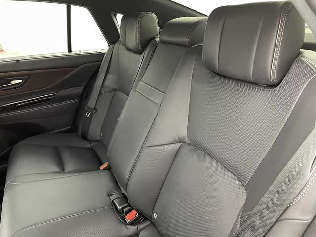 トヨタ クラウン Z 福島県 2024(令6)年 0.5万km プレシャスホワイトパール トヨタセーフティセンス/・プリクラッシュセーフティ/・発進遅れ告知機能/・ロードサインアシスト/・トヨタ チームメイト［アドバンスト パーク］/・レーンチェンジアシスト/・ドライバー異常時対応システム/・アダプティブハイビームシステム/・パーキングサポートブレーキ/・コーナーセンサー/純正ナビ/・フルセグ/TV/BT/USB/FM/AM/アラウンドビューモニター/レーダークルーズコントロール/LEDオートライト/シートヒーター/・エアーシート/・パワーシート/純正アルミホイール付きサマータイヤ/前後ドラレコ/ETC2.0/・ビルドインETC/パドルシフト/置くだけ充電/デジタルインナーミラー/プッシュスタート/・スマートキー/・スペアキー×1/新車保証書/取扱説明書