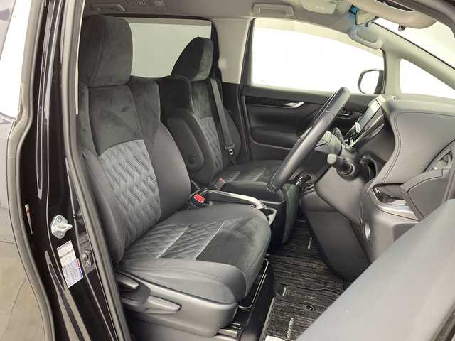 トヨタ ヴェルファイア Z Aエディション 新潟県 2018(平30)年 8.4万km スパークリングブラックパールクリスタルシャイン プリクラッシュセーフティ/レーントレーシングアシスト/レーダークルーズコントロール/ロードサインアシスト/純正9インチディーラーOPナビ（NSZT-Y66T）/　・バックカメラ/　・フルセグTV/　・Bluetooth/　・DVD/SD/CD再生機能/純正フリップダウンモニター/ビルトインETC/前後ドライブレコーダー/両側パワースライドドア/クリアランスソナー/オートライト/オートハイビーム/LEDヘッドライト/オートドアミラー/ウィンカーミラー/ブレーキホールド/ステアリングスイッチ/純正フロアマット/純正ドアバイザー