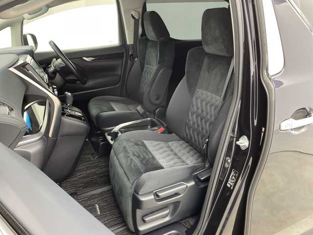 トヨタ ヴェルファイア Z Aエディション 新潟県 2018(平30)年 8.4万km スパークリングブラックパールクリスタルシャイン プリクラッシュセーフティ/レーントレーシングアシスト/レーダークルーズコントロール/ロードサインアシスト/純正9インチディーラーOPナビ（NSZT-Y66T）/　・バックカメラ/　・フルセグTV/　・Bluetooth/　・DVD/SD/CD再生機能/純正フリップダウンモニター/ビルトインETC/前後ドライブレコーダー/両側パワースライドドア/クリアランスソナー/オートライト/オートハイビーム/LEDヘッドライト/オートドアミラー/ウィンカーミラー/ブレーキホールド/ステアリングスイッチ/純正フロアマット/純正ドアバイザー