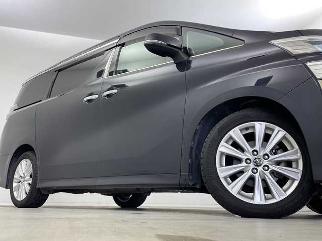 トヨタ ヴェルファイア Z Aエディション 新潟県 2018(平30)年 8.4万km スパークリングブラックパールクリスタルシャイン プリクラッシュセーフティ/レーントレーシングアシスト/レーダークルーズコントロール/ロードサインアシスト/純正9インチディーラーOPナビ（NSZT-Y66T）/　・バックカメラ/　・フルセグTV/　・Bluetooth/　・DVD/SD/CD再生機能/純正フリップダウンモニター/ビルトインETC/前後ドライブレコーダー/両側パワースライドドア/クリアランスソナー/オートライト/オートハイビーム/LEDヘッドライト/オートドアミラー/ウィンカーミラー/ブレーキホールド/ステアリングスイッチ/純正フロアマット/純正ドアバイザー