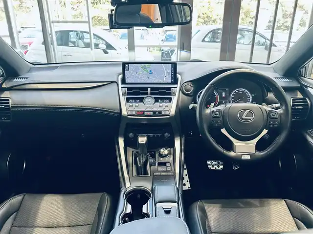 レクサス ＮＸ 300 Fスポーツ 大阪府 2020(令2)年 4.3万km グラファイトブラックガラスフレーク ワンオーナー/サンルーフ/純正ナビ/TV/360度カメラ/applecarplay/ACC/純正18インチAW/LEDヘッドライト/電動リアゲート/ブラインドスポット/黒革/パワーシート/Dシートメモリ/エアシートヒーター/ステアリングヒーター