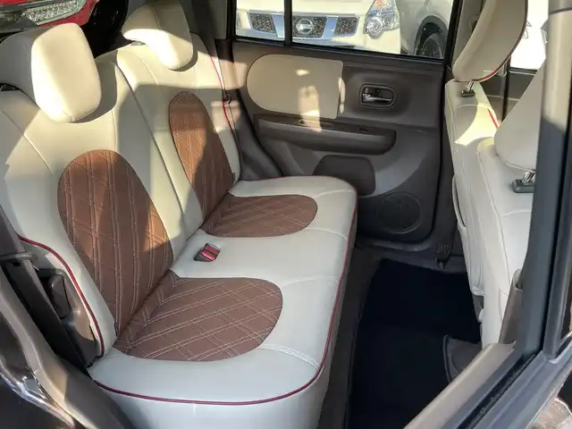 スズキ ラパン ショコラ G 岡山県 2013(平25)年 7.7万km アーバンブラウンパールメタリック 登録時走行距離76891km/社外ＳＤナビ/(AM/FM/DISC/BT/TV)/USB入力端子/パワーウィンドウ/パワーステアリング/キセノンヘッドライト/革シート/プッシュスタート/スマートキー/保証書/取扱説明書/記録簿