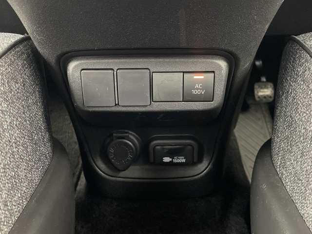 トヨタ シエンタ ハイブリッド Z 三重県 2022(令4)年 1.7万km ホワイトパールクリスタルシャイン /禁煙車//8型DA //全周囲カメラ //BSM //フルセグTV //トヨタセーフティーセンス //レーダークルコン //レーンキープアシスト //オートマチックハイビーム //両側パワスラ //ビルトインETC //前後コーナーセンサー