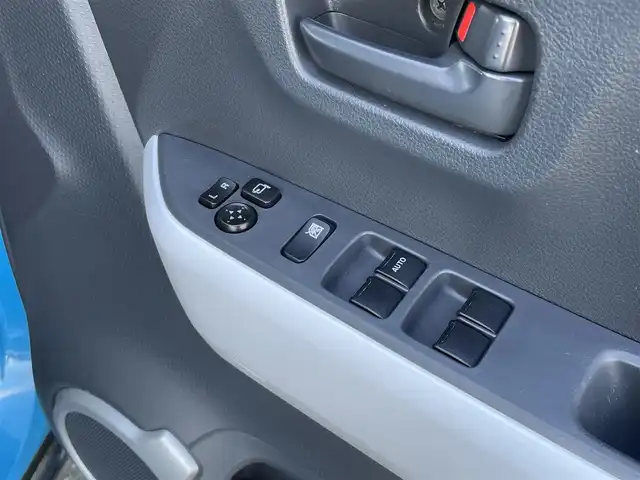 マツダ フレア クロスオーバー XT 青森県 2014(平26)年 4.2万km ライトブルーⅡ ４ＷＤ/社外オーディオ/（ＵＳＢ＆ＣＤ＆ＡＵＸ）/社外１４inアルミホイール/オートライト/ＨＩＤライト/ウィンカーミラー/電動格納ミラー/スマートキー/プッシュスタート/Ｗエアバッグ/横滑り防止装置/ＡＢＳ/ドアバイザー/純正フロアマット/新車保証書/取扱説明書