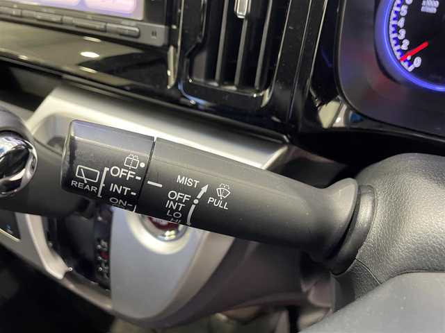 ホンダ Ｎ ＷＧＮ カスタム G 沖縄県 2015(平27)年 6.4万km ポリッシュドメタルメタリック (株)IDOMが運営する【じしゃロンコザ店】の自社ローン専用車両になりますこちらは現金またはオートローンご利用時の価格です。自社ローンご希望の方は別途その旨お申付け下さい/・純正ナビ/・バックカメラ/・Bluetooth接続/・TV/・DVD再生/・スマートキー/・プッシュスタート/・ETC/・クルーズコントロール/・ドライブレコーダー/・純正フロアマット/・純正アルミホイール/・オートライト