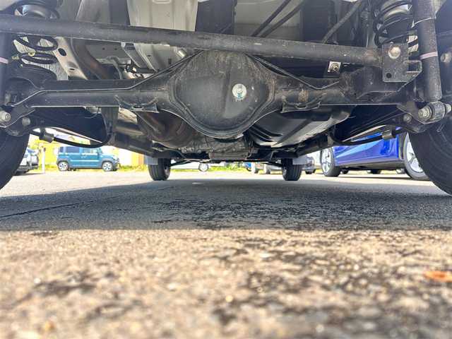 スズキ エブリイ PA リミテッド 宮城県 2023(令5)年 7.6万km シルキーシルバーメタリック ワンオーナー/4WD/社外ポータブルナビ/ETC/両側スライドドア/オートライト/純正フロアマット/ドアバイザー/Wエアバッグ/取扱説明書/保証書