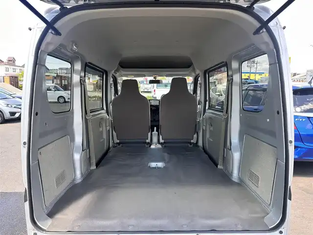 スズキ エブリイ PA リミテッド 宮城県 2023(令5)年 7.6万km シルキーシルバーメタリック ワンオーナー/4WD/社外ポータブルナビ/ETC/両側スライドドア/オートライト/純正フロアマット/ドアバイザー/Wエアバッグ/取扱説明書/保証書
