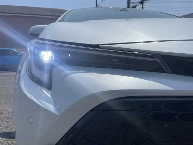 トヨタ カローラ スポーツ ハイブリッドG Z 群馬県 2023(令5)年 1.5万km プラチナホワイトパールマイカ ワンオーナー/純正ディスプレイオーディオ、地デジ/　　ミラーキャスト、Bluetooth/　Ｔコネクティッドナビ利用可（2028年３月まで）/バックカメラ/プリクラッシュセーフティ/レーダークルーズコントロール/ブラインドスポットモニター/レーンキープアシスト/オートマチックハイビーム/ＬＥＤヘッドライト/ウインカーミラー/ビルトインＥＴＣ２．０/前席シートヒーター/クリアランスソナー（前後）/ドアバイザー/スマートキー×２/整備手帳、取説
