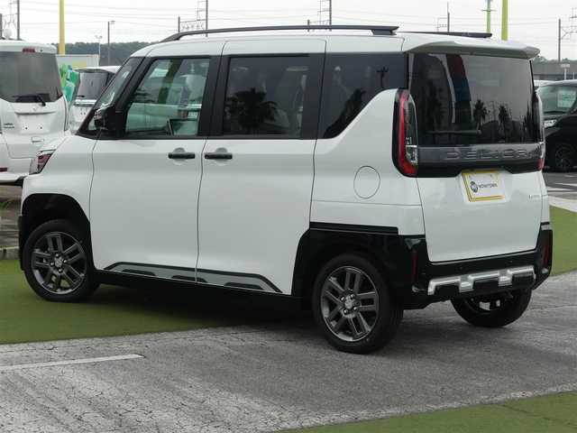 三菱 デリカミニ T プレミアム 千葉県 2025(令7)年 0.1千km アメジストブラック/シルキーホワイト T　PREMIUM　9型ディスプレイオーディオ（121/330）　サイドデカール（33440）/e-Assist/・衝突被害軽減ブレーキシステム（FCM）/・車線逸脱警報システム（LDW）/・誤発進抑制機能（前進＆後退時）（UMS）/・レーダークルーズコントロールシステム（ACC）/・オートマチックハイビーム[AHB]/マイパイロット/ハンズフリー両側パワースライドドア/ディスプレイオーディオ/【Apple CarPlay　Android Auto対応】/【Bluetooth接続】/マルチアラウンドモニター/デジタルインナーミラー/ハーフレザーシート/前席シートヒーター/革巻きステアリング/ステアリングヒーター/ステアリングスイッチ/LEDヘッドライト/フォグライト/ウインカーミラー/コーナーセンサー/純正15インチアルミホイル/サイド/カーテンエアバッグ/キーレスオペレーションシステム