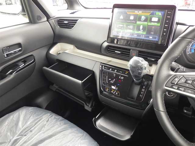 三菱 デリカミニ T プレミアム 千葉県 2025(令7)年 0.1千km アメジストブラック/シルキーホワイト T　PREMIUM　9型ディスプレイオーディオ（121/330）　サイドデカール（33440）/e-Assist/・衝突被害軽減ブレーキシステム（FCM）/・車線逸脱警報システム（LDW）/・誤発進抑制機能（前進＆後退時）（UMS）/・レーダークルーズコントロールシステム（ACC）/・オートマチックハイビーム[AHB]/マイパイロット/ハンズフリー両側パワースライドドア/ディスプレイオーディオ/【Apple CarPlay　Android Auto対応】/【Bluetooth接続】/マルチアラウンドモニター/デジタルインナーミラー/ハーフレザーシート/前席シートヒーター/革巻きステアリング/ステアリングヒーター/ステアリングスイッチ/LEDヘッドライト/フォグライト/ウインカーミラー/コーナーセンサー/純正15インチアルミホイル/サイド/カーテンエアバッグ/キーレスオペレーションシステム