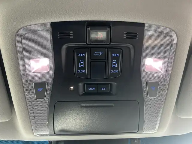トヨタ アルファード S Cパッケージ 佐賀県 2020(令2)年 1.9万km ホワイトパールクリスタルシャイン アルパイン製11インチナビ/フルセグTV/CD/DVD/Bluetooth/アルパイン製12.8インチフリップダウンモニター/衝突被害軽減システム/バックカメラ/サイドカメラ/レーダークルーズコントロール/レーンアシスト/ロードサインアシスト/クリアランスソナー/オートマチックハイビーム/オートライト/前後ドライブレコーダー/3眼LEDヘッドライト/ETC2.0/両側パワースライドドア/パワーバックドア/合皮シート/運転席・助手席パワーシート/運転席メモリーシート/運転席・助手席シートヒーター/運転席・助手席エアシート/ステアリングヒーター/アルパイン製フロアマット/アルパイン製シートカバー/社外20インチアルミホイール/オートワイパー/スマートキー/スペアキー×１
