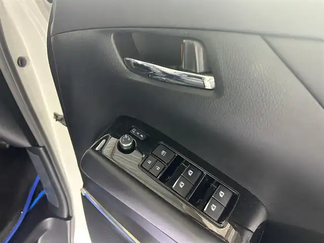 トヨタ アルファード S Cパッケージ 佐賀県 2020(令2)年 1.9万km ホワイトパールクリスタルシャイン アルパイン製11インチナビ/フルセグTV/CD/DVD/Bluetooth/アルパイン製12.8インチフリップダウンモニター/衝突被害軽減システム/バックカメラ/サイドカメラ/レーダークルーズコントロール/レーンアシスト/ロードサインアシスト/クリアランスソナー/オートマチックハイビーム/オートライト/前後ドライブレコーダー/3眼LEDヘッドライト/ETC2.0/両側パワースライドドア/パワーバックドア/合皮シート/運転席・助手席パワーシート/運転席メモリーシート/運転席・助手席シートヒーター/運転席・助手席エアシート/ステアリングヒーター/アルパイン製フロアマット/アルパイン製シートカバー/社外20インチアルミホイール/オートワイパー/スマートキー/スペアキー×１