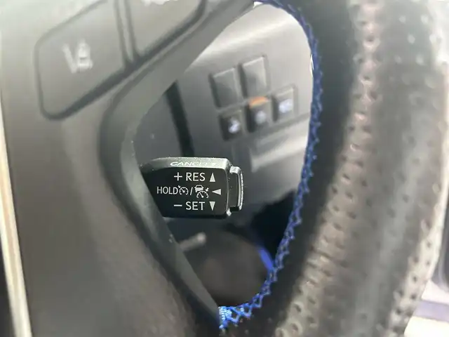 トヨタ アルファード S Cパッケージ 佐賀県 2020(令2)年 1.9万km ホワイトパールクリスタルシャイン アルパイン製11インチナビ/フルセグTV/CD/DVD/Bluetooth/アルパイン製12.8インチフリップダウンモニター/衝突被害軽減システム/バックカメラ/サイドカメラ/レーダークルーズコントロール/レーンアシスト/ロードサインアシスト/クリアランスソナー/オートマチックハイビーム/オートライト/前後ドライブレコーダー/3眼LEDヘッドライト/ETC2.0/両側パワースライドドア/パワーバックドア/合皮シート/運転席・助手席パワーシート/運転席メモリーシート/運転席・助手席シートヒーター/運転席・助手席エアシート/ステアリングヒーター/アルパイン製フロアマット/アルパイン製シートカバー/社外20インチアルミホイール/オートワイパー/スマートキー/スペアキー×１
