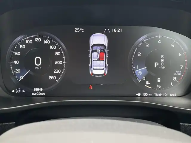 ボルボ ＸＣ４０ 東京都 2020(令2)年 3.9万km 白 純正HDDナビ/360°カメラ　/フルセグTV/ETC/AppleCarPlay/AndoroidAuto/デジタルメーター/PWシート/シートヒーター/LEDヘッドライト/オートハイビーム/ACC/BLIS/LKA/クロストラフィックアラート/純正18インチAW