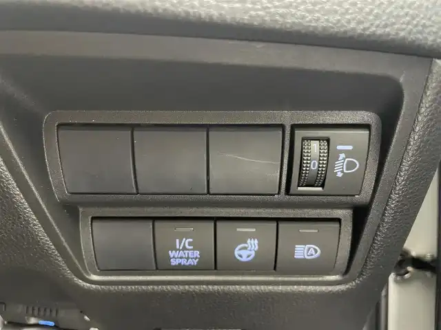 トヨタ ＧＲヤリス 富山県 2020(令2)年 0.8万km プラチナホワイトパールマイカ 4WD/純正ナビ（AM/FM/USB/BT）/フルセグTV/バックカメラ/ヘッドアップディスプレイ/トヨタセーフティセンス/レーダークルーズコントロール/プリクラッシュセーフティ/レーンキープアシスト/ロードサインアシスト/ブラインドスポットモニター/アダプティブハイビーム/LEDヘッドライト/ハーフレザーシート/前席シートヒーター/ビルトインETC2.0/ドライブレコーダー前後/純正18インチAW/スマートキー/プッシュスタート/GRフロアマット/アイドリングストップ