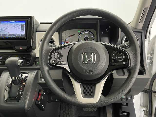 ホンダ Ｎ ＯＮＥ オリジナル 長野県 2021(令3)年 4.6万km プラチナホワイトパール 4WD/レンタアップ/社外メモリナビ&CD&USB&BT/ホンダセンシング/アダプティブクルーズコントロール/レーンキープアシスト/車線逸脱警報/衝突軽減ブレーキ/後方コーナーセンサー/ロードサインアシスト/先行車発進告知/アイドリングストップ/バックカメラ/ETC/LEDヘッドライト/オートライト/電動格納ミラー/ウィンカーミラー/ドアミラーヒーター/電動ホールド/ブレーキホールド/純正ホイールキャップ装着/社外フロアマット/プッシュスタート/スマートキー