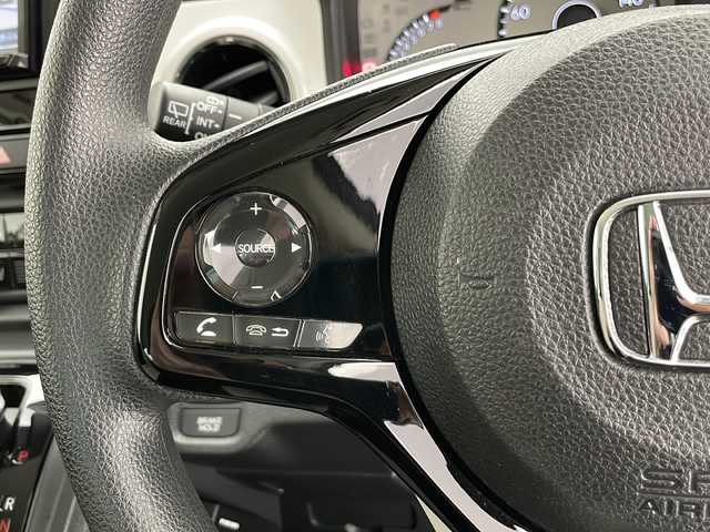 ホンダ Ｎ ＯＮＥ オリジナル 長野県 2021(令3)年 4.6万km プラチナホワイトパール 4WD/レンタアップ/社外メモリナビ&CD&USB&BT/ホンダセンシング/アダプティブクルーズコントロール/レーンキープアシスト/車線逸脱警報/衝突軽減ブレーキ/後方コーナーセンサー/ロードサインアシスト/先行車発進告知/アイドリングストップ/バックカメラ/ETC/LEDヘッドライト/オートライト/電動格納ミラー/ウィンカーミラー/ドアミラーヒーター/電動ホールド/ブレーキホールド/純正ホイールキャップ装着/社外フロアマット/プッシュスタート/スマートキー