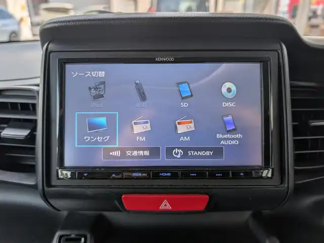 ホンダ Ｎ ＢＯＸ G 埼玉県 2017(平29)年 4.4万km ルナシルバーM ワンセグTV/Bluetoothオーディオ/CD/DVD再生/スマートキー×2/ドアバイザー/ETC